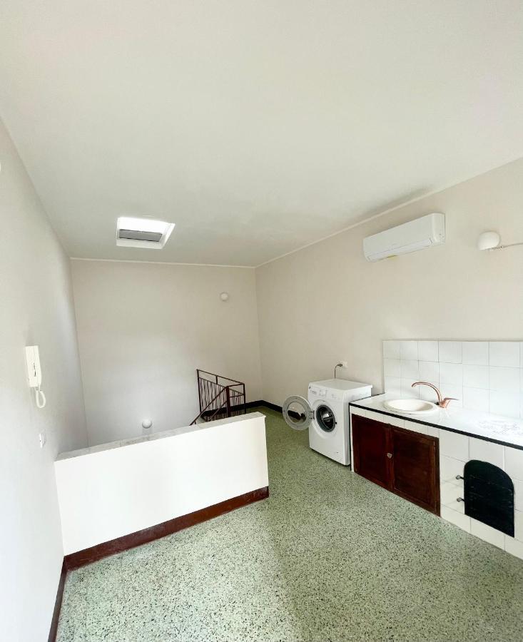 Conte125 Villa Cinisi Luaran gambar